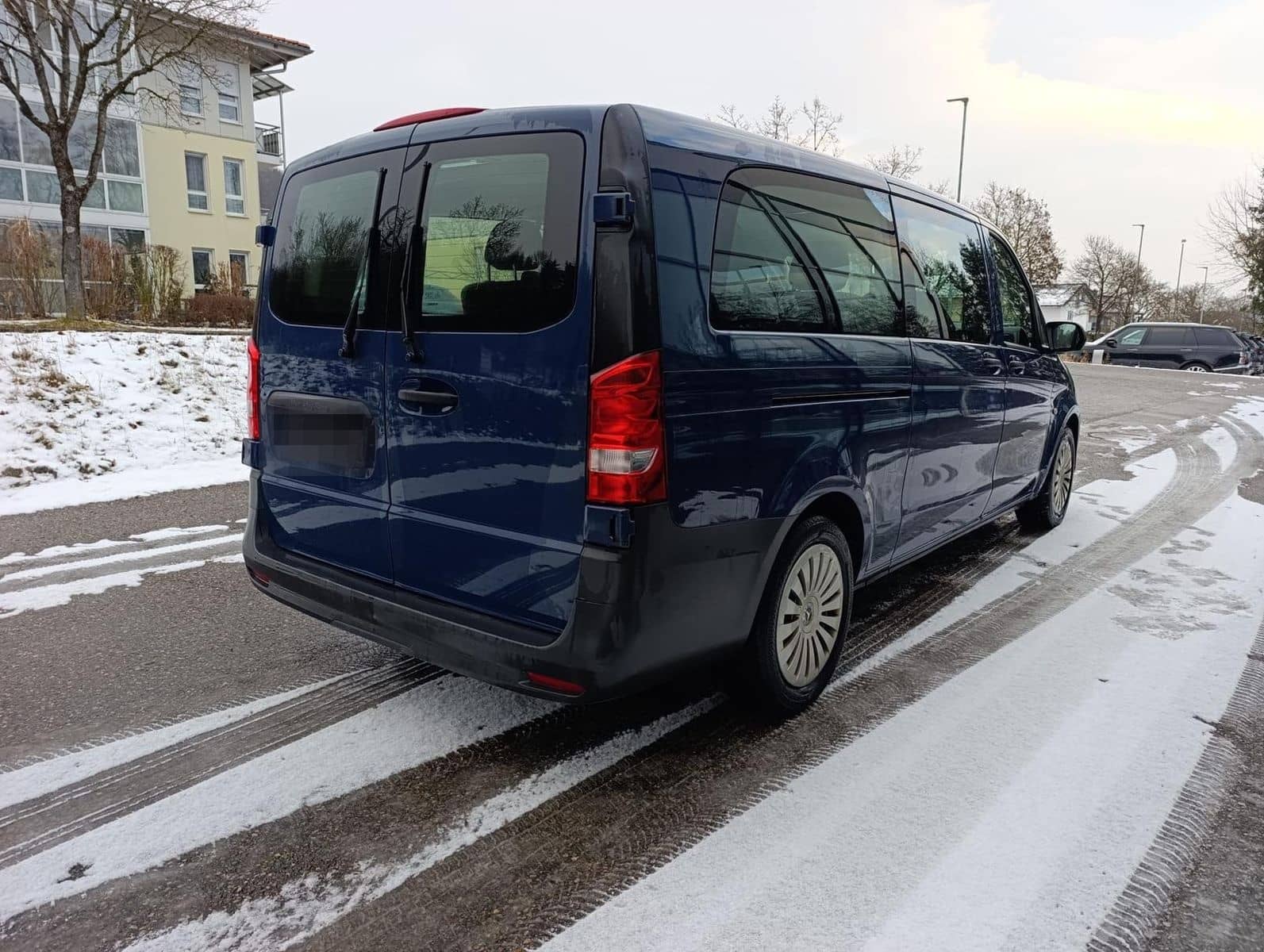Mercedes-Benz Vito 2.0 CDI Tourer Extranlang RFK Allwetterreif foto 6