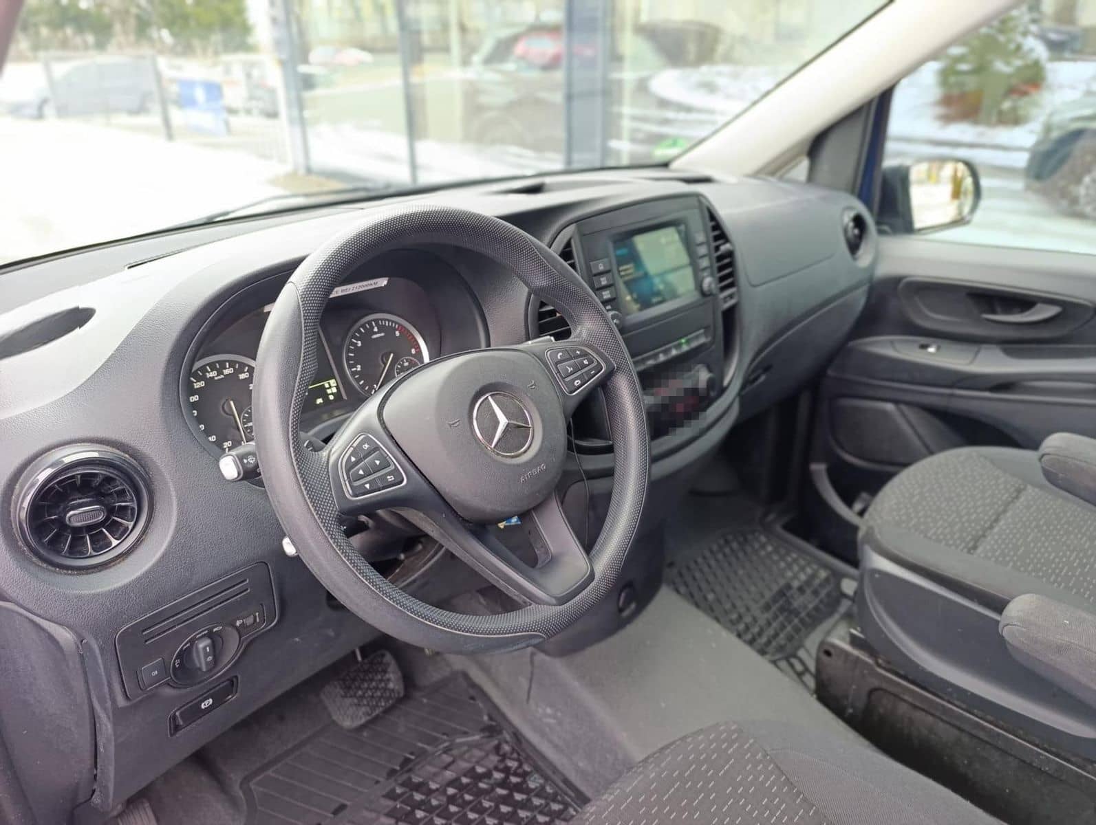 Mercedes-Benz Vito 2.0 CDI Tourer Extranlang RFK Allwetterreif foto 8