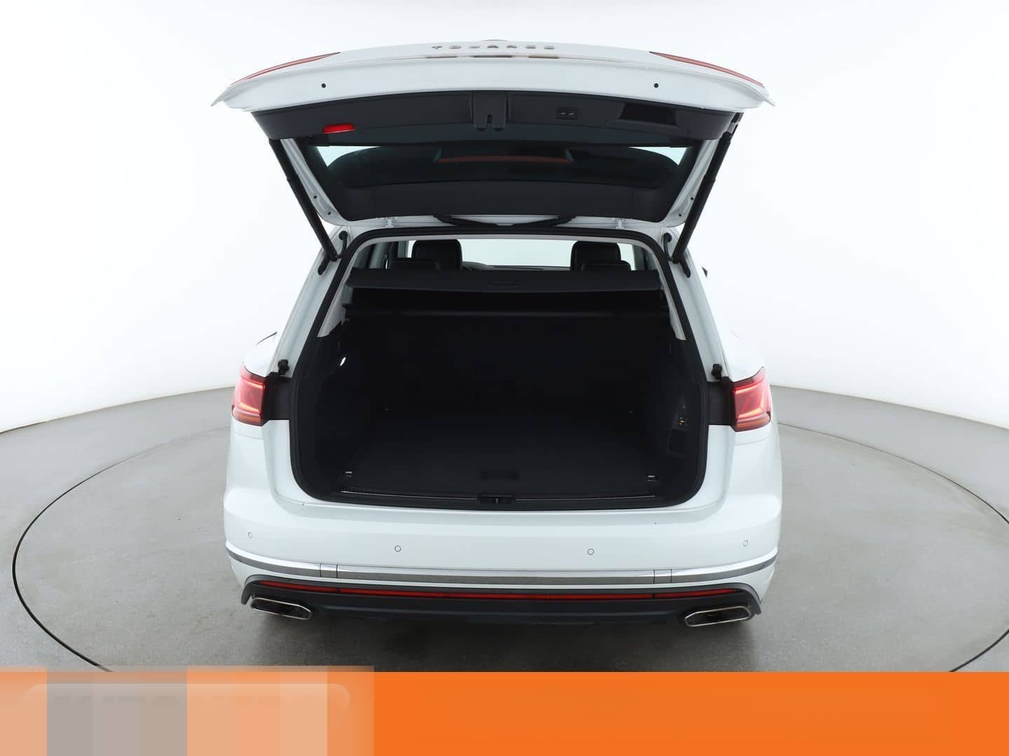 Volkswagen Touareg 3.0 eHybrid Elegance 4Motion Aut.*NAVI* foto 17