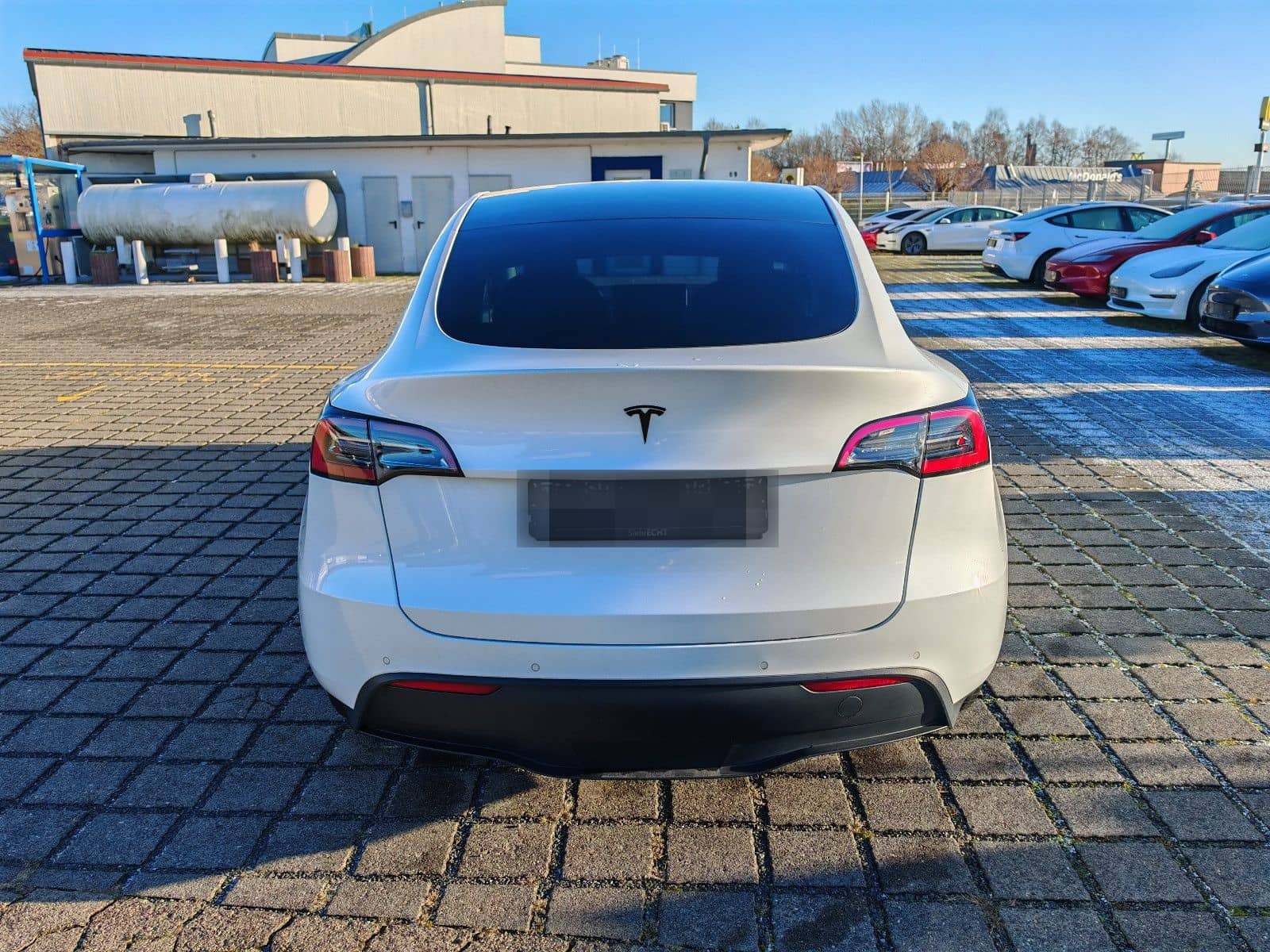 Tesla Model Y LongRange AWD / AHK foto 12