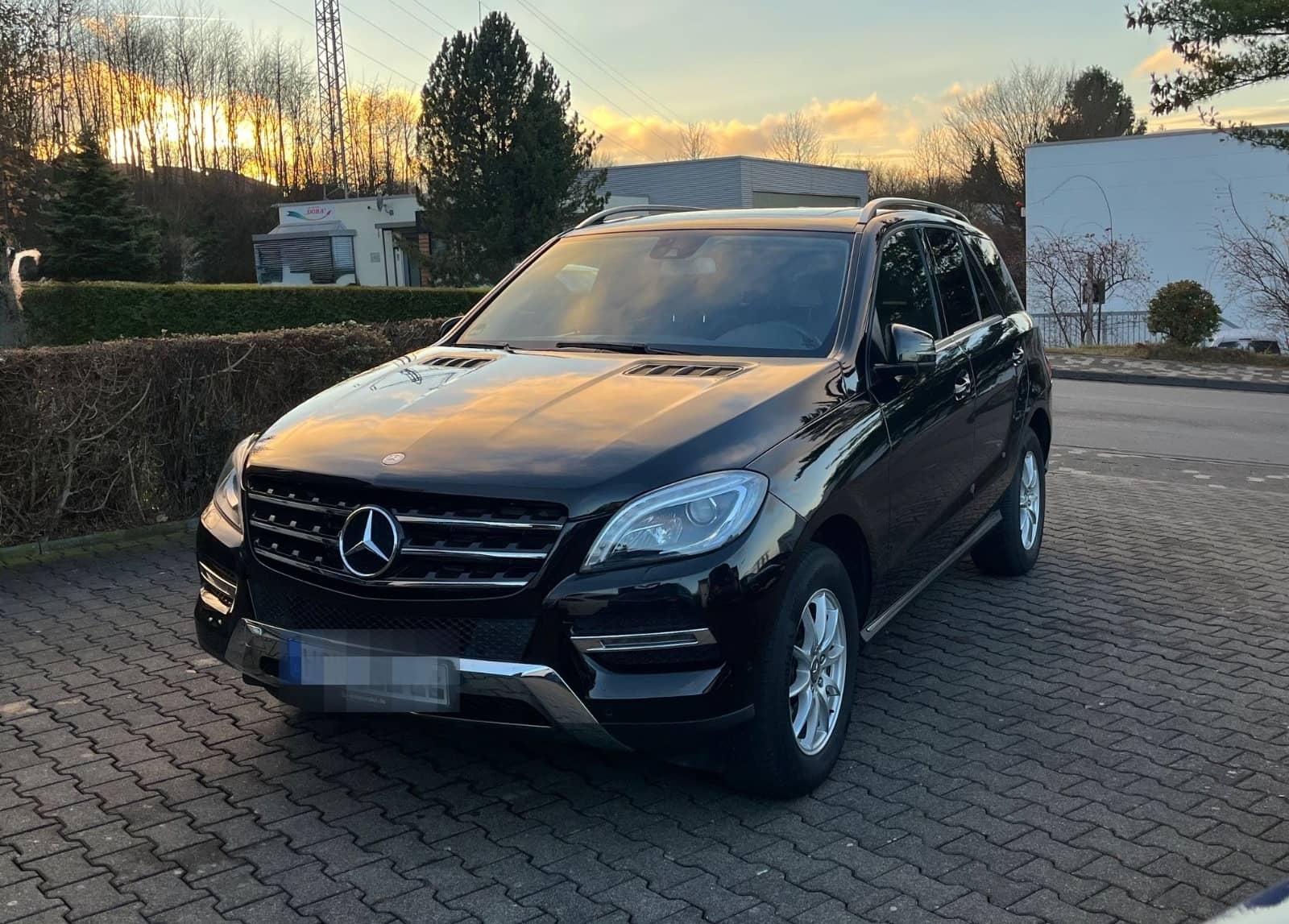 Mercedes-Benz ML 350d BlueTec AMG Int. AHK Schiebedach foto 1