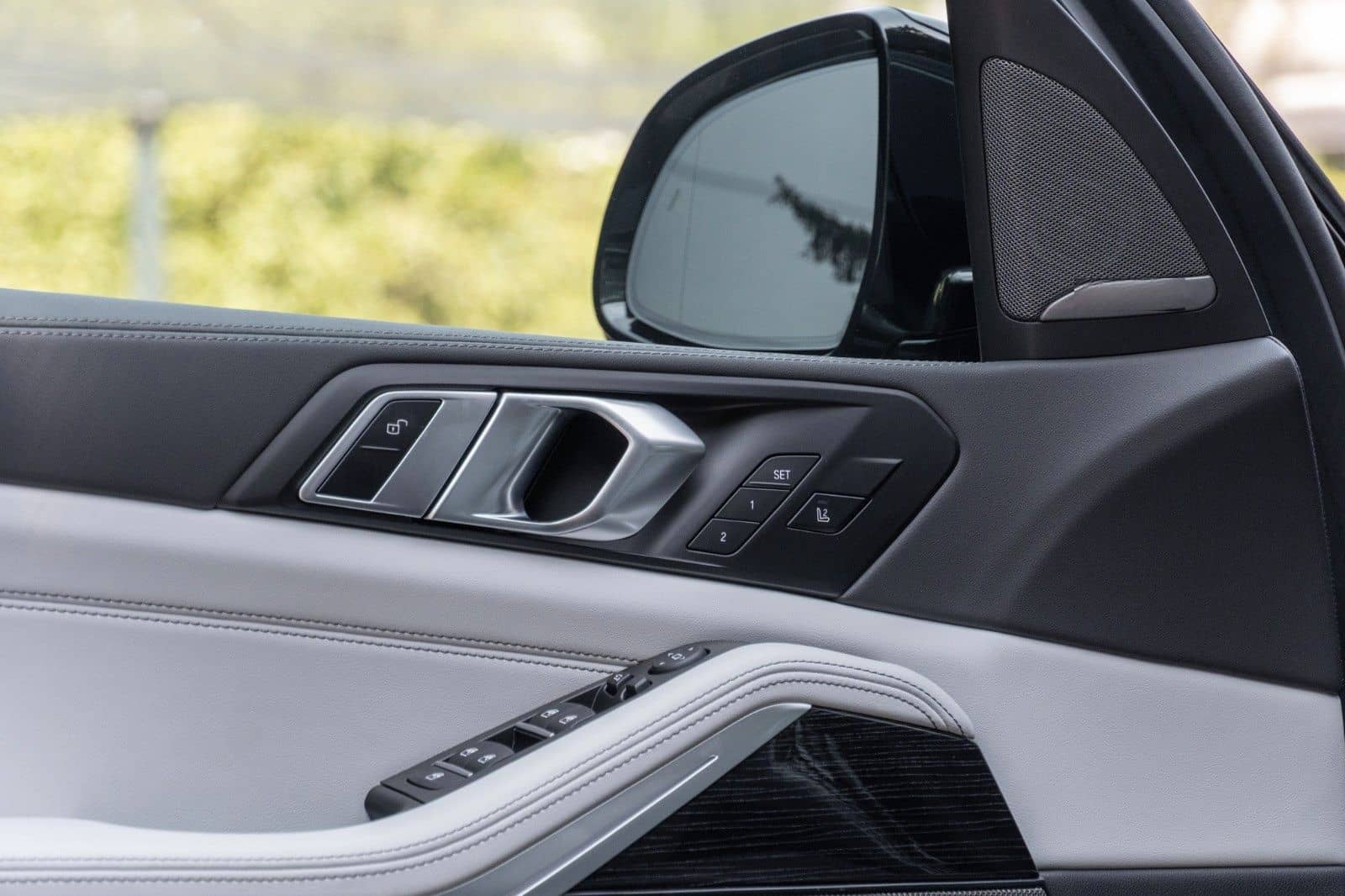 BMW X5 50e M SPORT.DR.ASS.LUFT.PANO.360°.H/K.AHK.22" foto 21