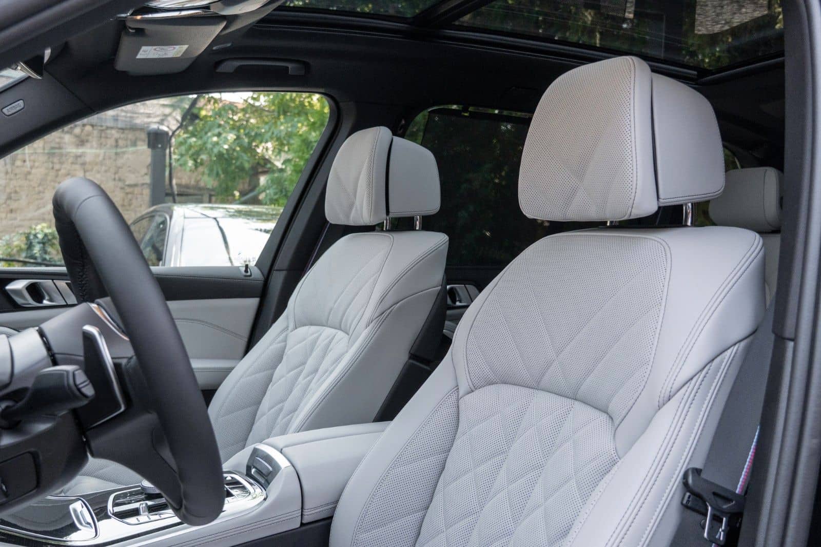 BMW X5 50e M SPORT.DR.ASS.LUFT.PANO.360°.H/K.AHK.22" foto 23