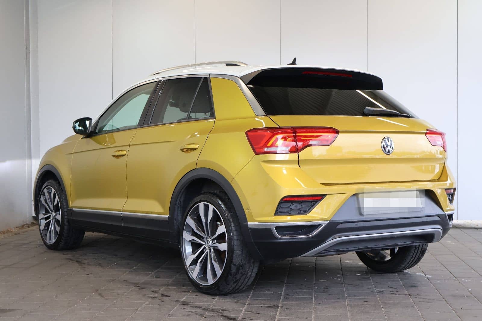 Volkswagen T-Roc 2.0 TDI Style 4M BEATS+AID+KEY+LED+PANO foto 6
