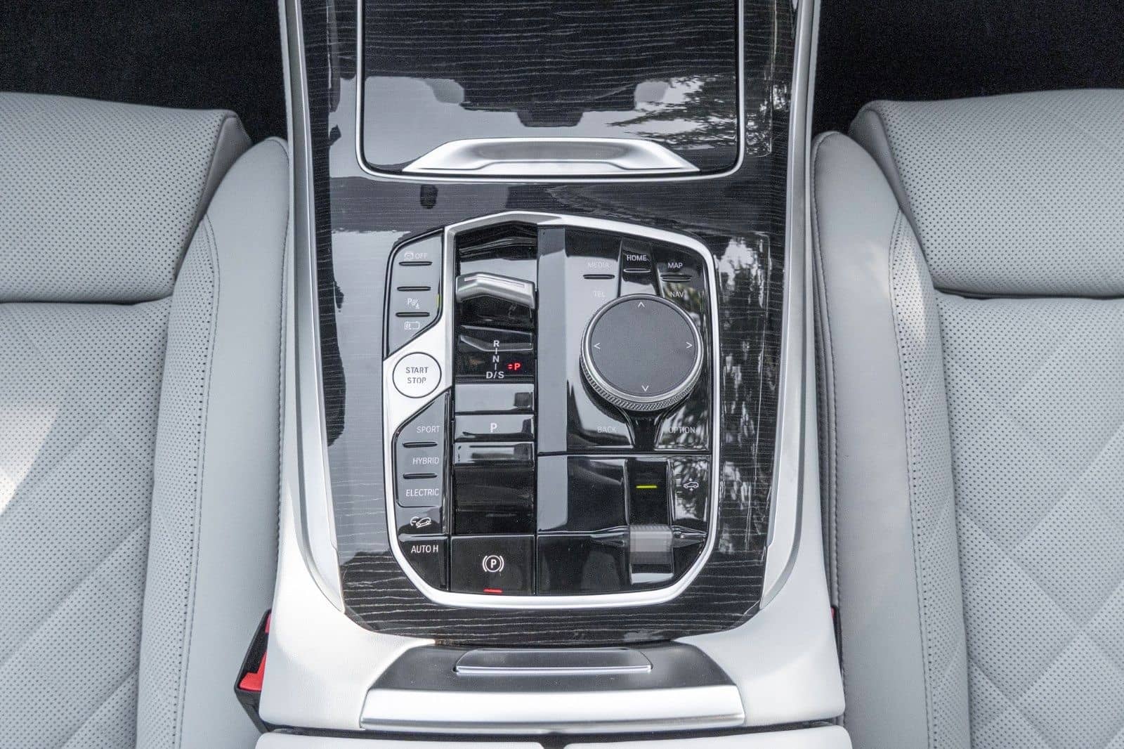 BMW X5 50e M SPORT.LUFTF.DR.ASS.PANO.H/K.360°.AHK.22 foto 18