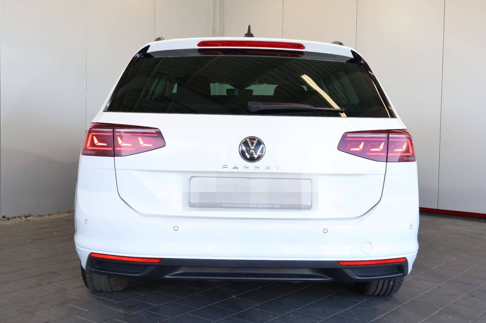 Volkswagen Passat 2.0 TDI Bus.AID+MATRIX+360°+KEY+LEDER+AHK foto 5