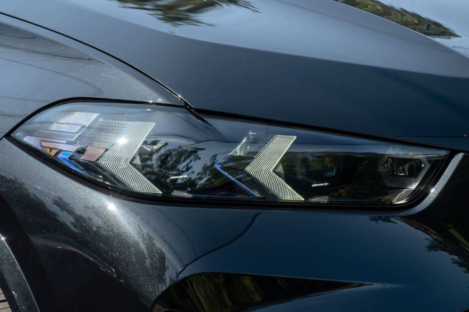 BMW X5 50e M SPORT.LUFTF.PANO.DR.ASS.LHZ.H/K.360.AHK foto 8