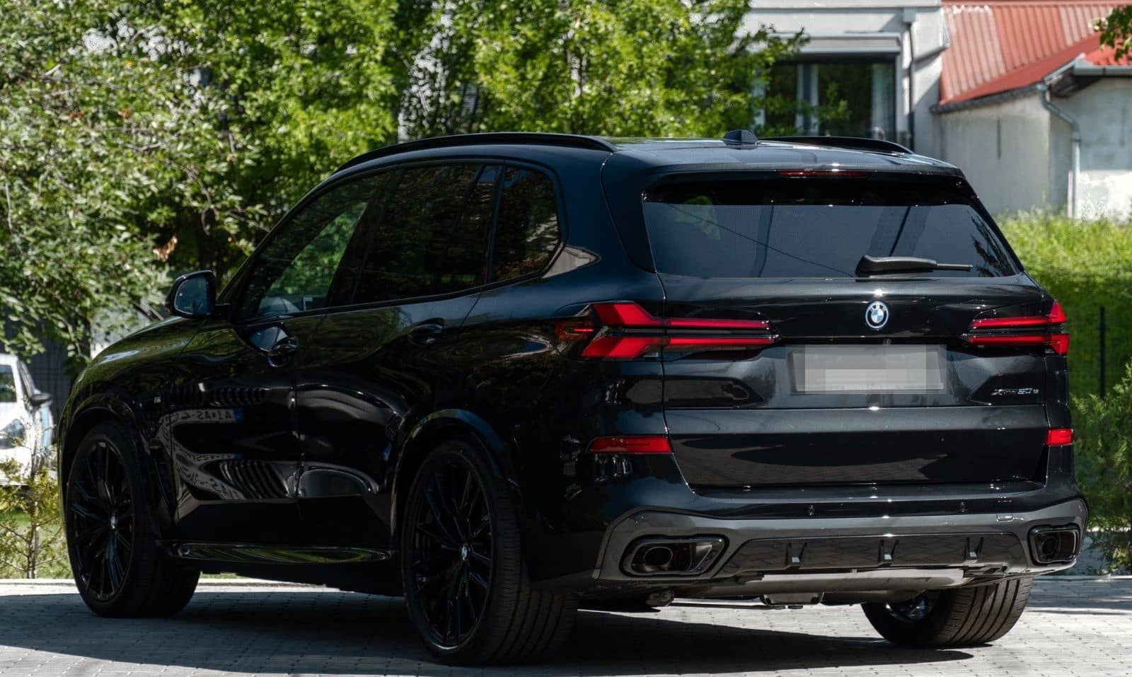 BMW X5 50e M SPORT.LUFTF.PANO.DR.ASS.PRO.360.AHK.22" foto 6