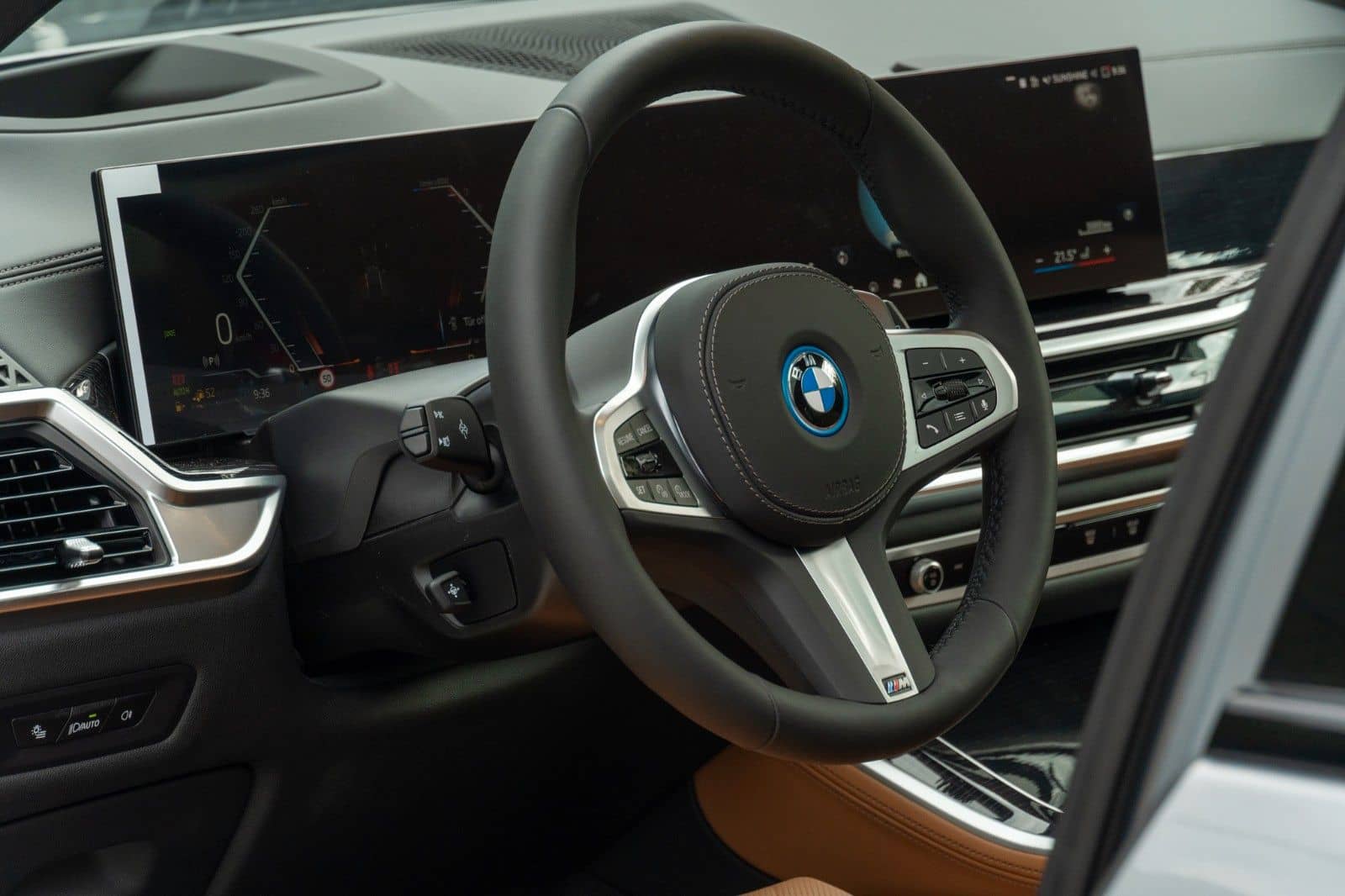 BMW X5 50e M SPORT.LUFTFE.PANO.H/K.DR.ASS.360°.AHK foto 11