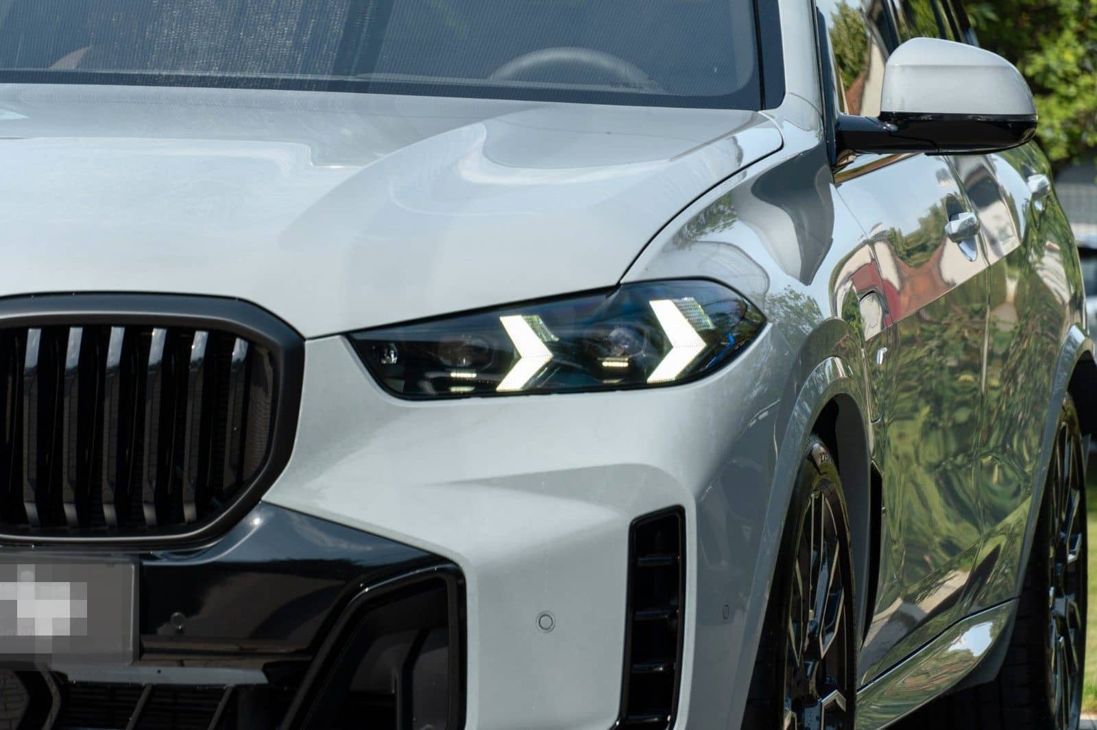 BMW X5 50e M Sport LUFTF.PANO.LHZ.HUD.H/K.360°.AHK foto 8