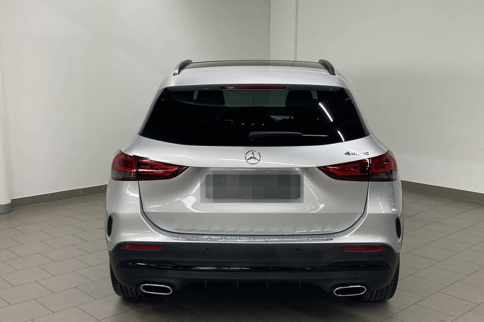 Mercedes-Benz GLA 200 d 4M AMG NIGHT+20"AMG+PANO+DIST+KAM+AMBI foto 14