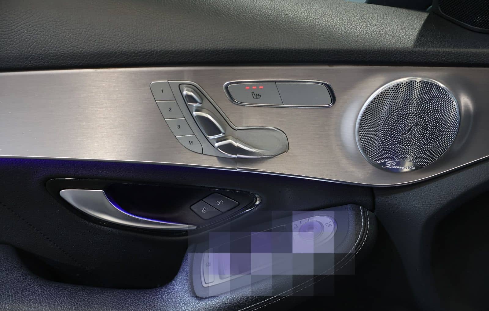 Mercedes-Benz C 300 T d AMG Line WIDE+DISTRONIC+LED+BURMESTER foto 12