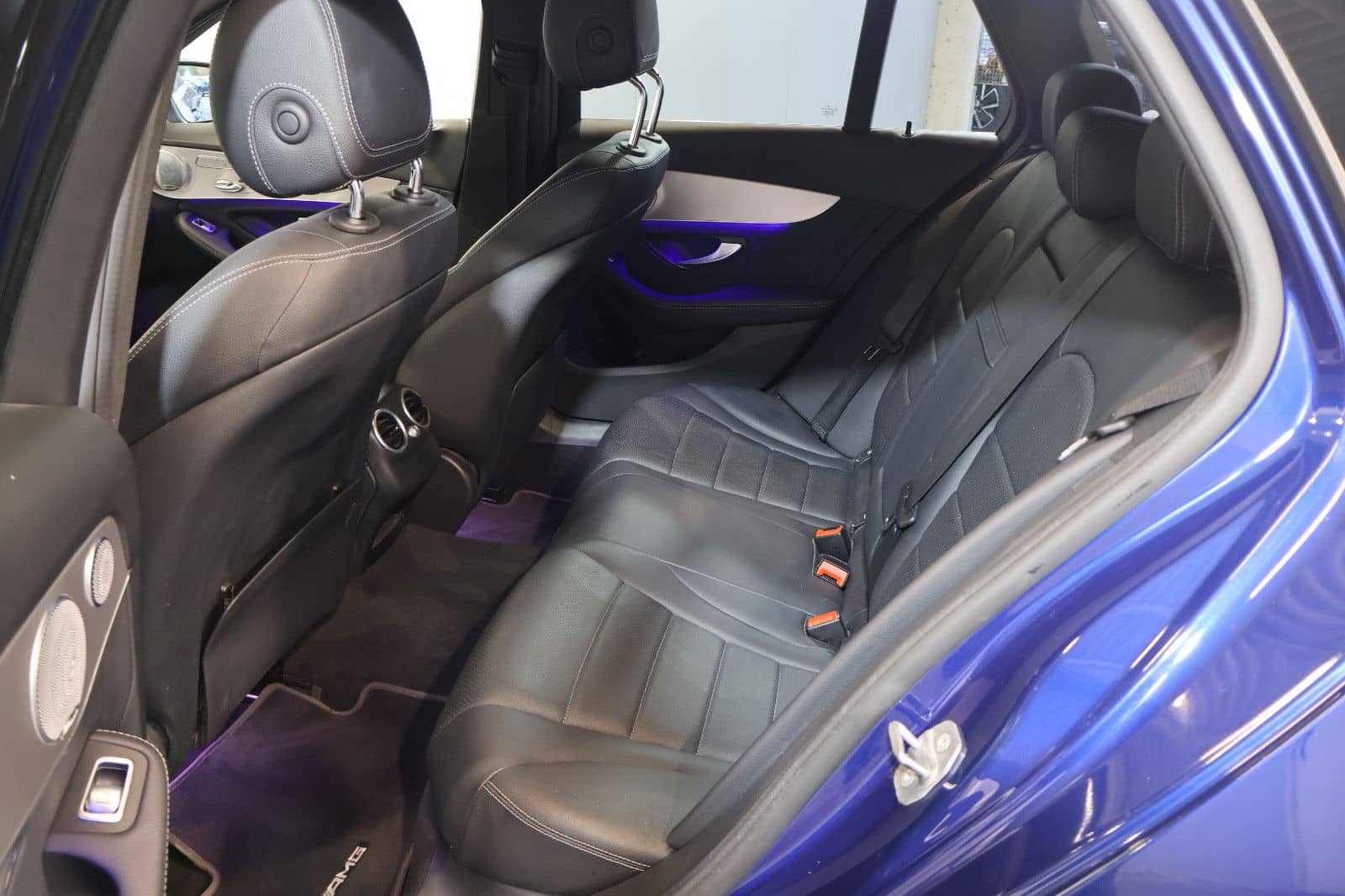 Mercedes-Benz C 300 T d AMG Line WIDE+DISTRONIC+LED+BURMESTER foto 15