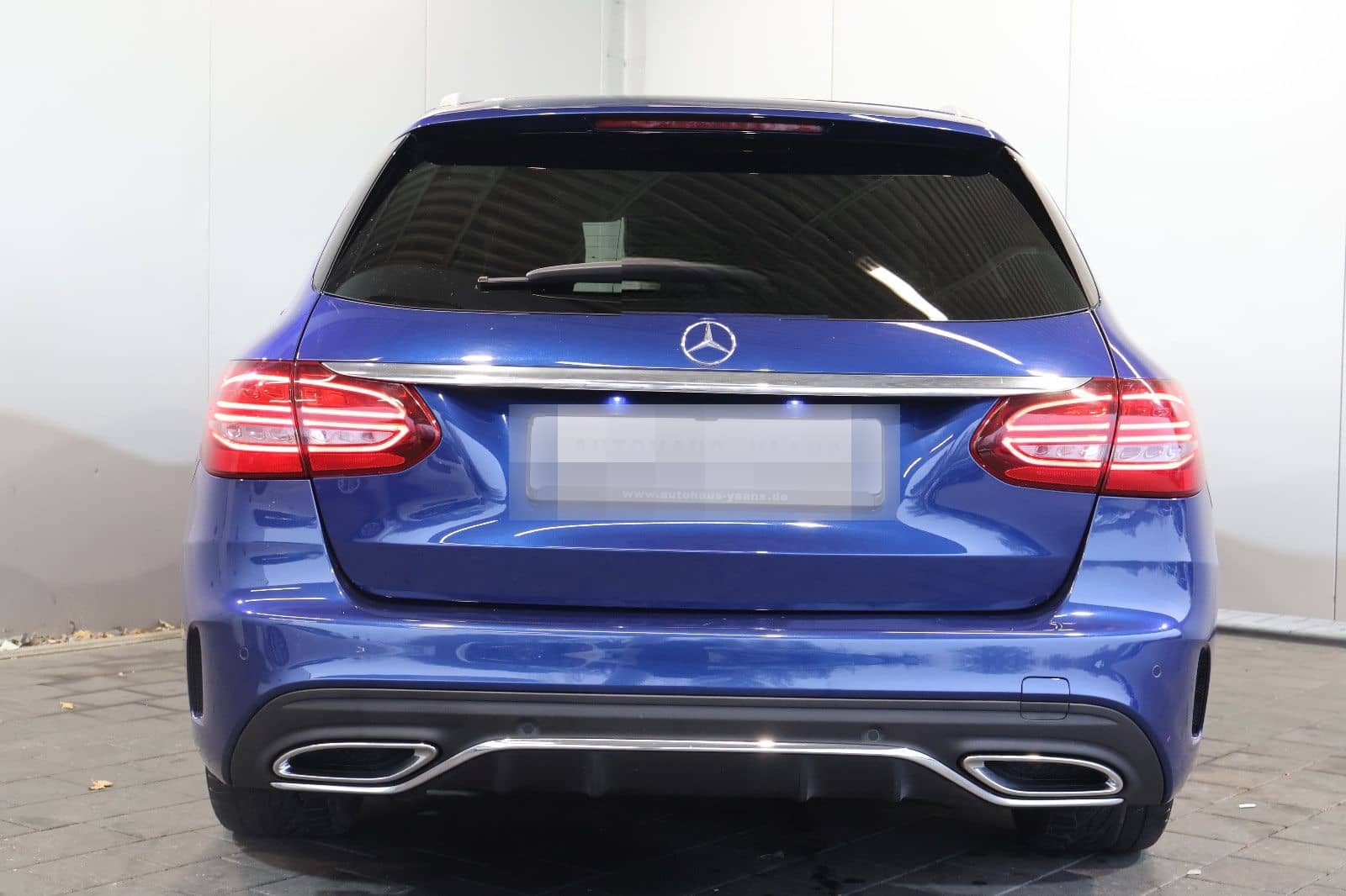 Mercedes-Benz C 300 T d AMG Line WIDE+DISTRONIC+LED+BURMESTER foto 6