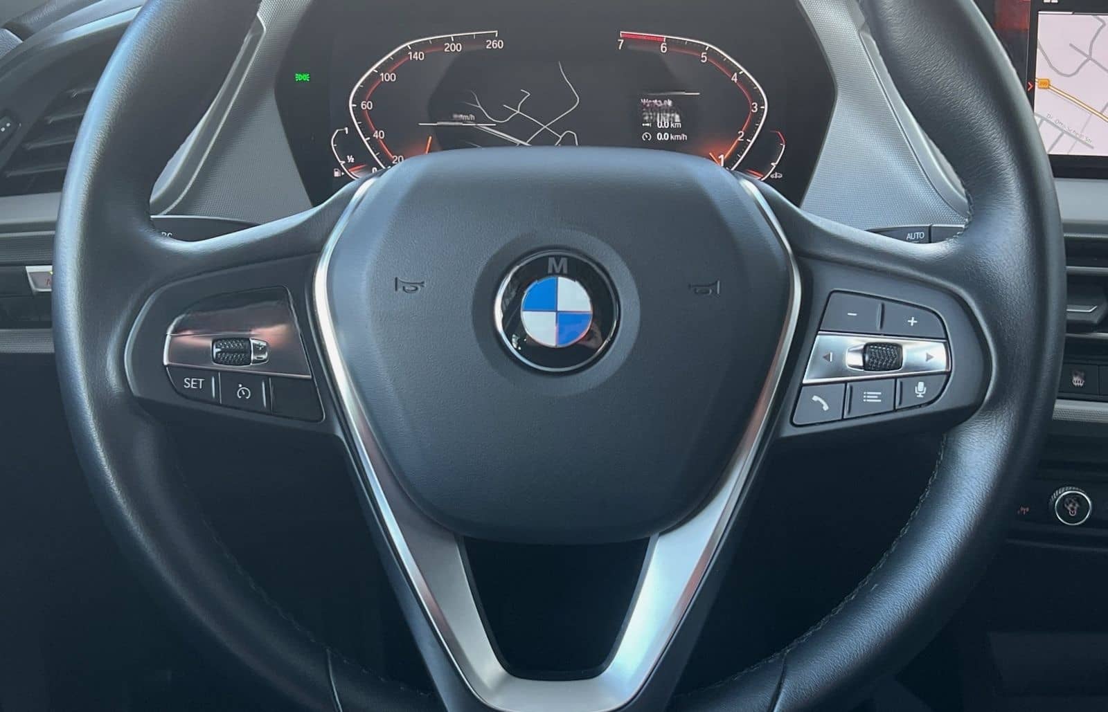 BMW 118i Advantage NAVI LED AHK HUD PDC foto 12