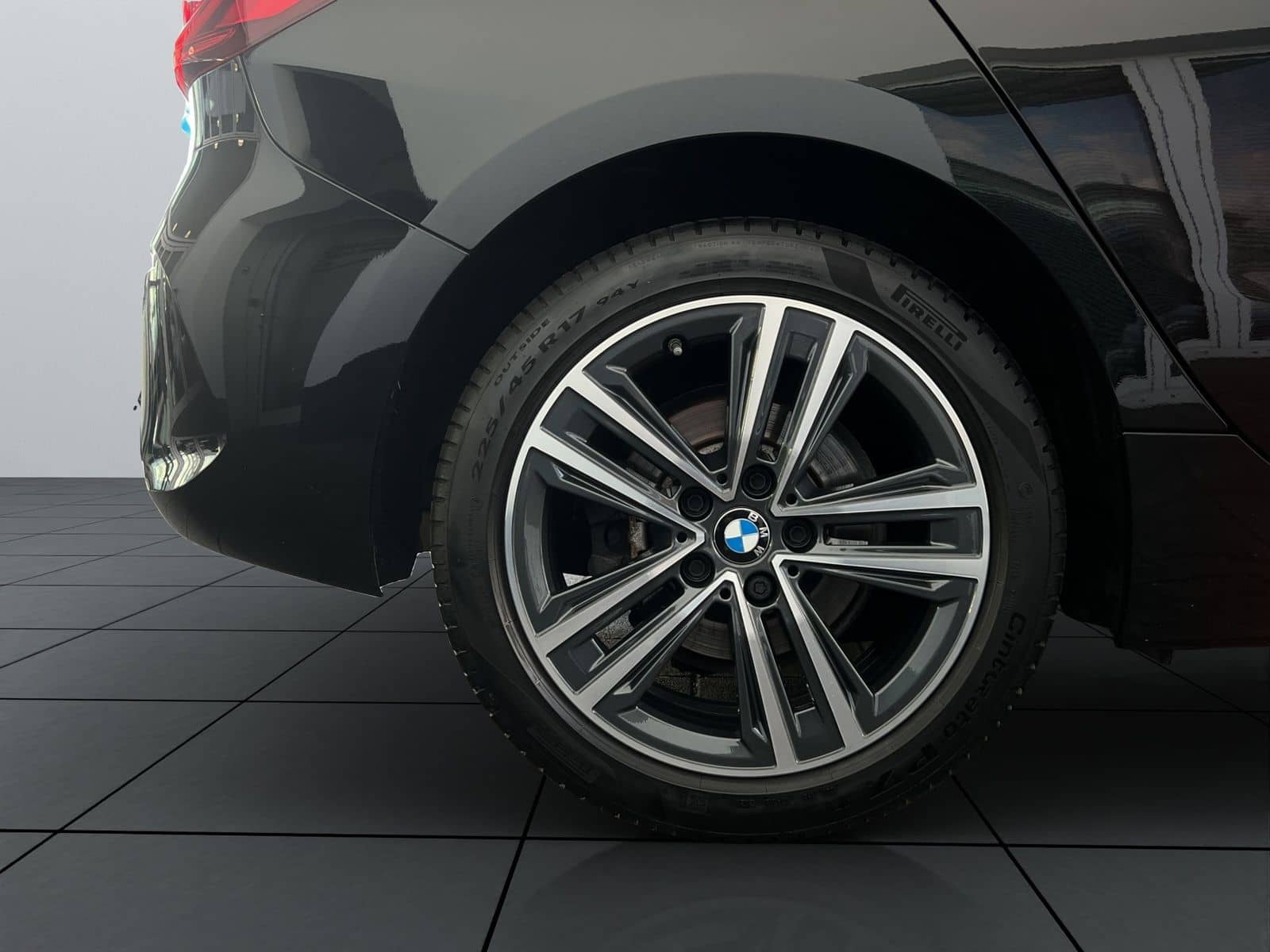 BMW 118i Advantage NAVI LED AHK HUD PDC foto 5