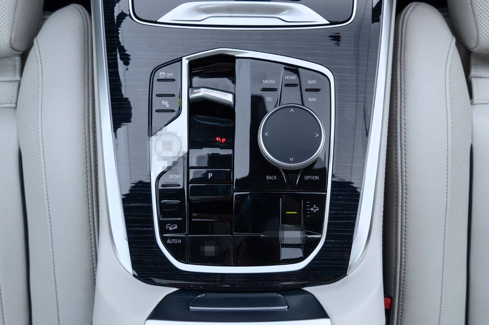 BMW X7 40d M SPORT.SOFTC.LUFTF.PANO.DR.ASS.AHK.5/100 foto 19