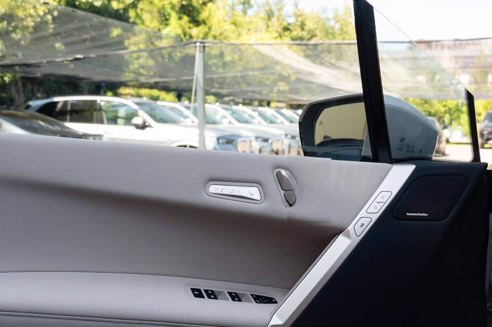 BMW iX 45 xDrive DR.ASS.PRO.H/K.LED.SHZ.LHZ.360°.23" foto 21