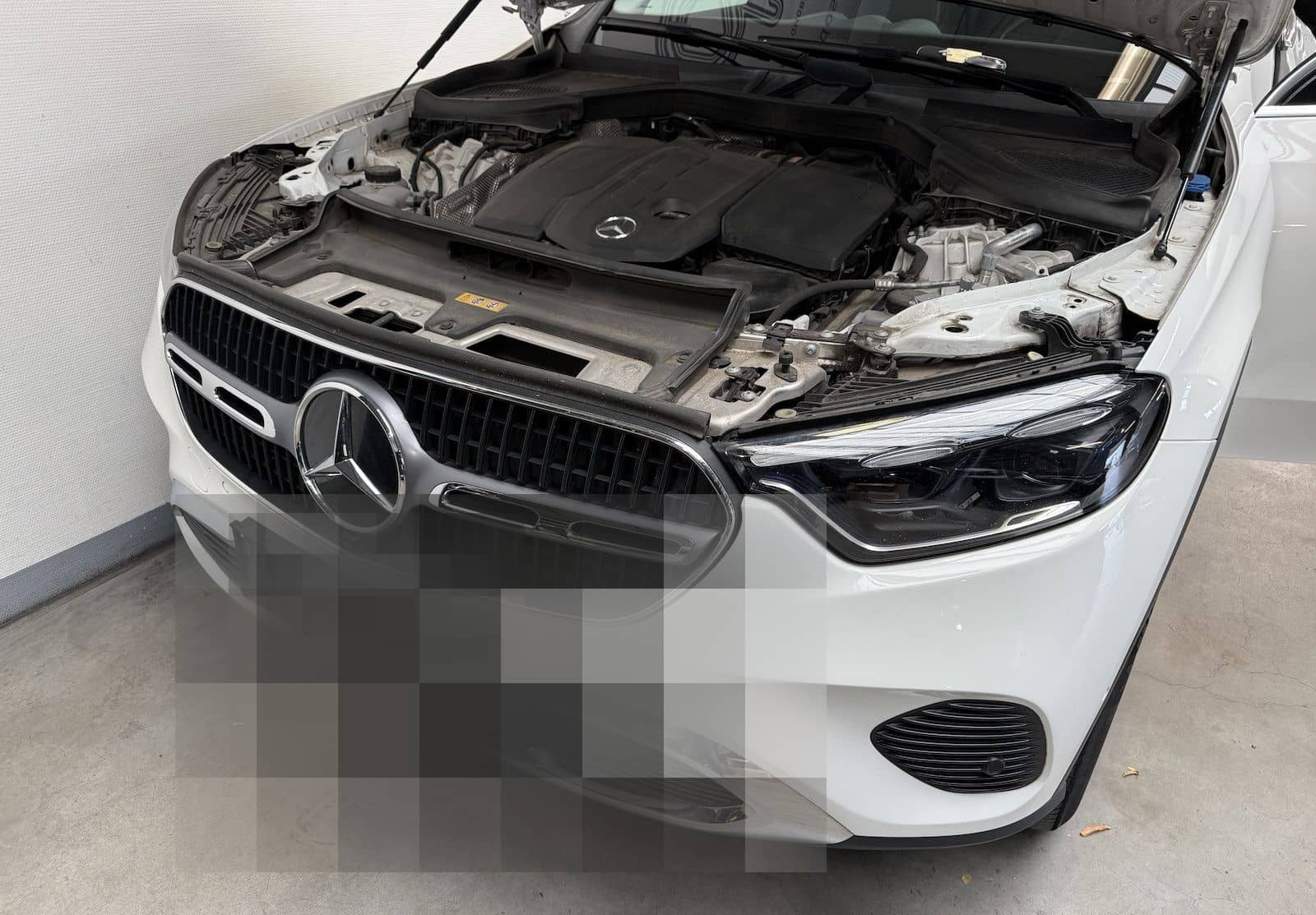 Mercedes-Benz GLC 220 d 4M /PANO/DIGITAL/T-LEDER/BURM./AHK/Dis foto 14