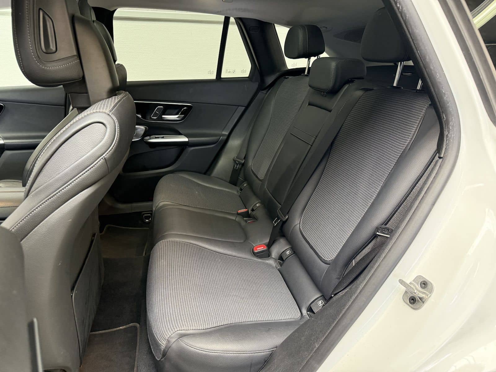 Mercedes-Benz GLC 220 d 4M /PANO/DIGITAL/T-LEDER/BURM./AHK/Dis foto 6