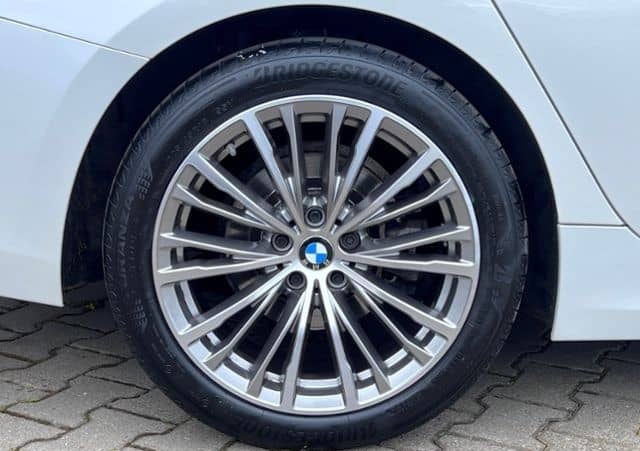 BMW 320 dxDrive LED AHK Standheiz.ToT-Winkel Panoram foto 22