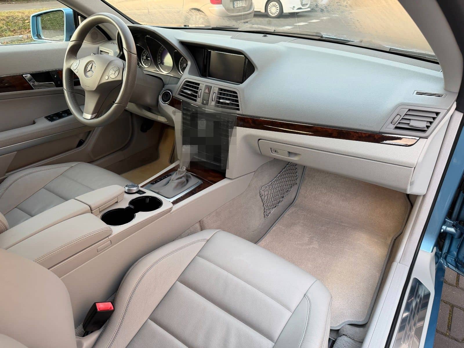 Mercedes-Benz E 350 E Cabrio E 350 CGI BlueEfficiency foto 13