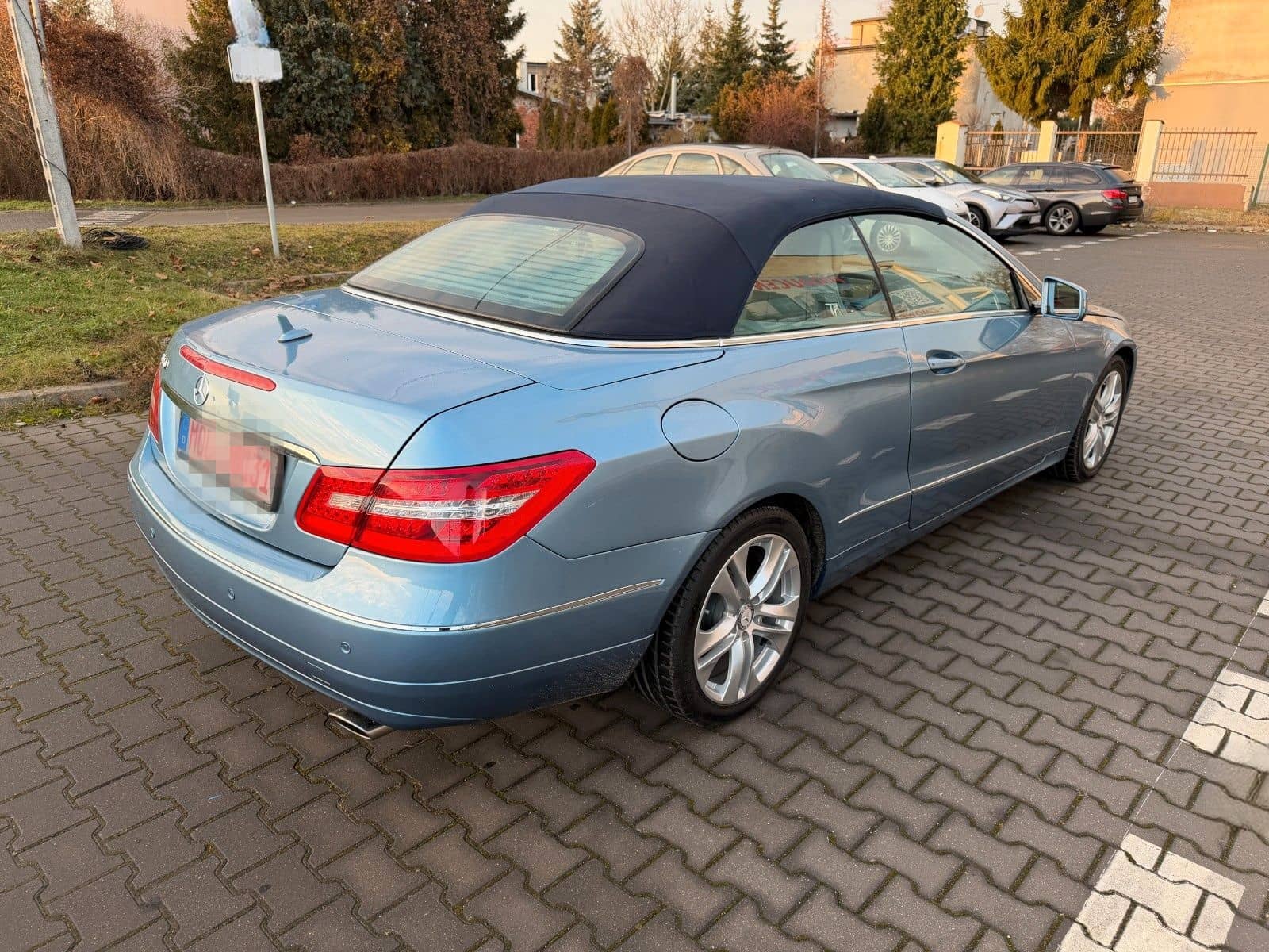 Mercedes-Benz E 350 E Cabrio E 350 CGI BlueEfficiency foto 5