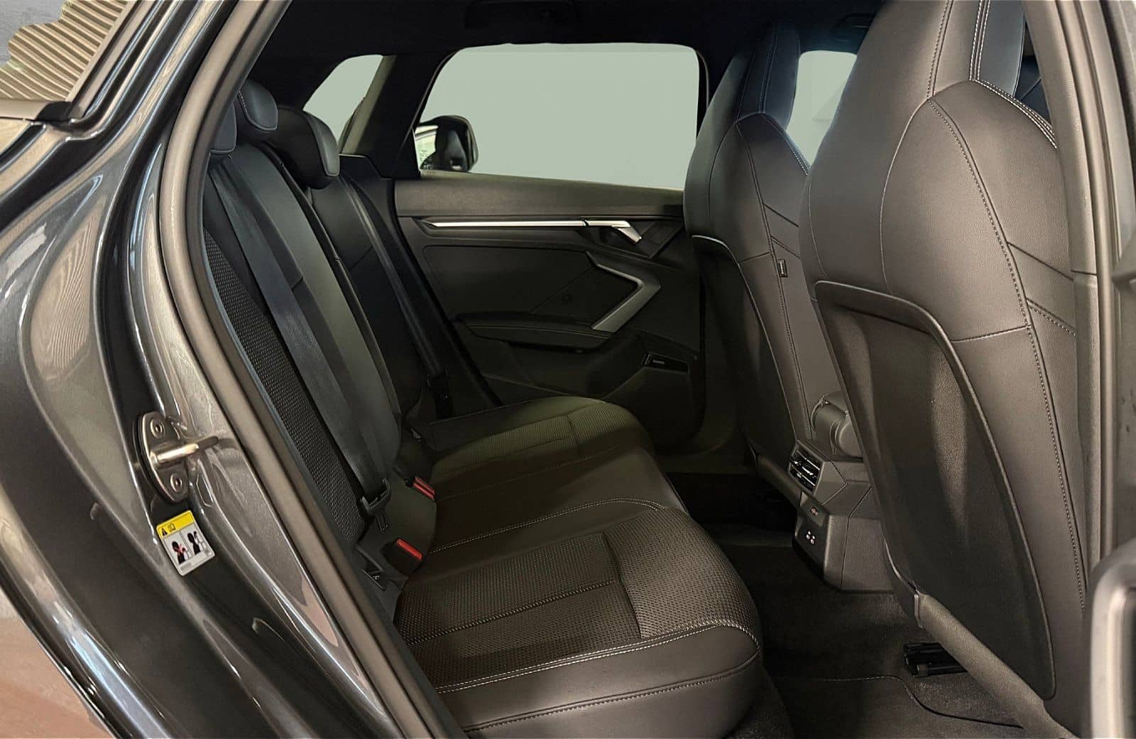 Audi A3 Sportback 35 TFSI S line LED Navi ACC AHK RFK foto 12