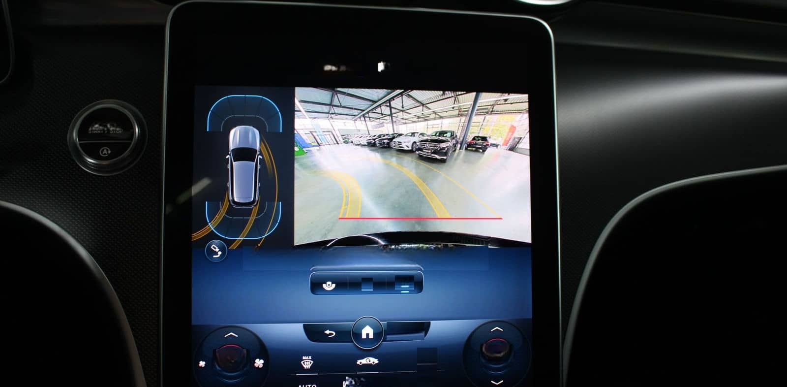 Mercedes-Benz C 200 T AMG Kamera LED AHK Panorama MBUX Ambient foto 14