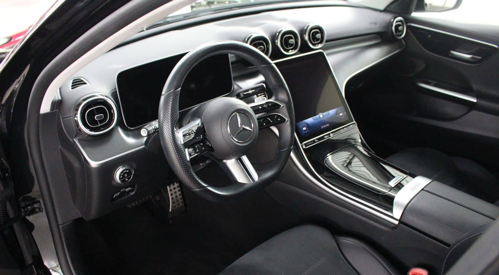 Mercedes-Benz C 200 T AMG Kamera LED AHK Panorama MBUX Ambient foto 7