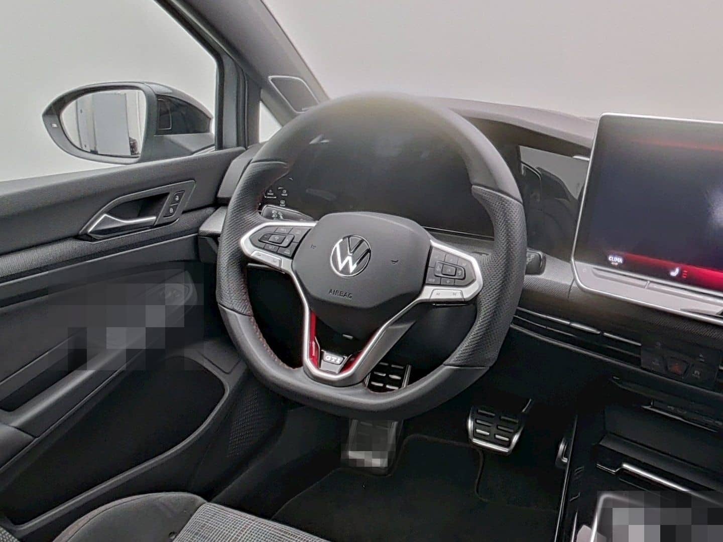 Volkswagen Golf 8 2.0 TSI DSG GTI IQ.LIGHT NAVI PANORAMA AR foto 13