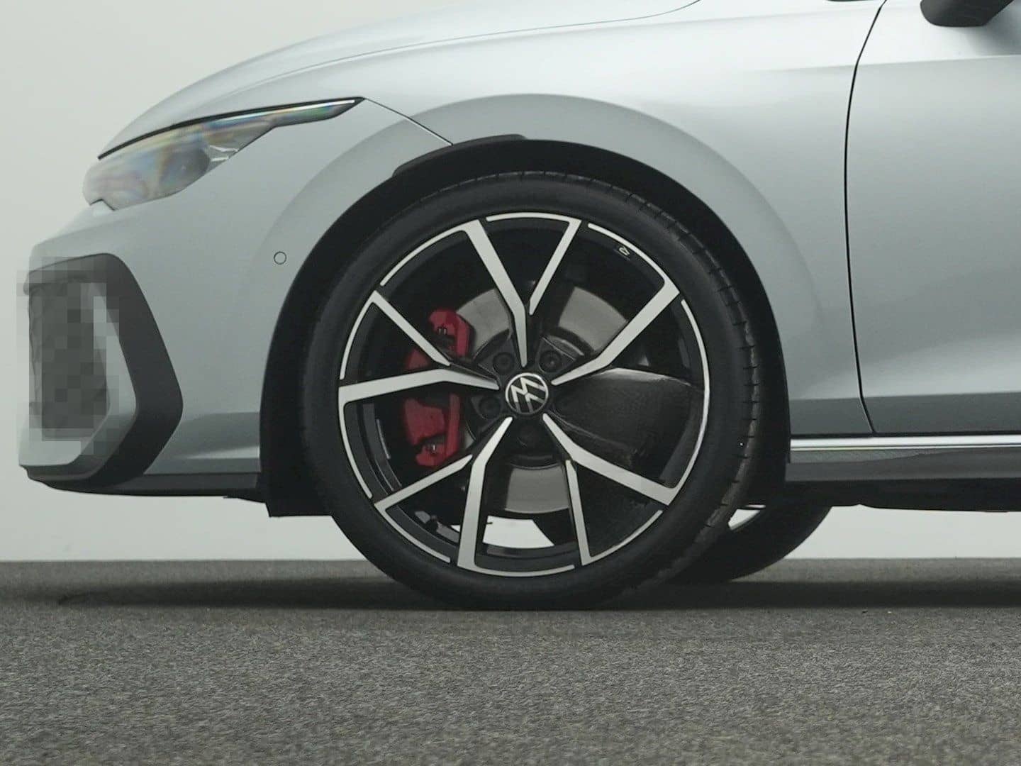 Volkswagen Golf 8 2.0 TSI DSG GTI IQ.LIGHT NAVI PANORAMA AR foto 24