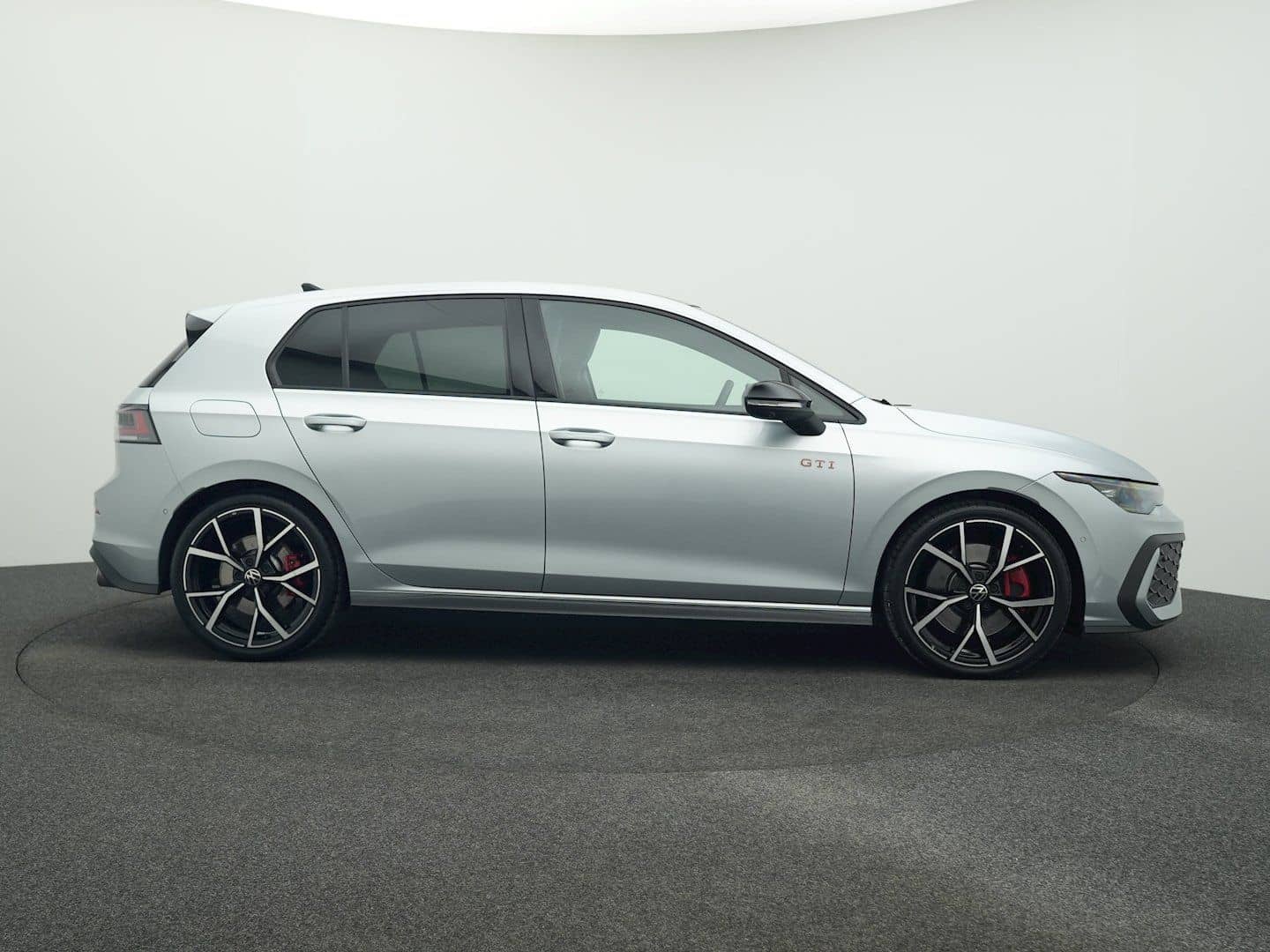 Volkswagen Golf 8 2.0 TSI DSG GTI IQ.LIGHT NAVI PANORAMA AR foto 9