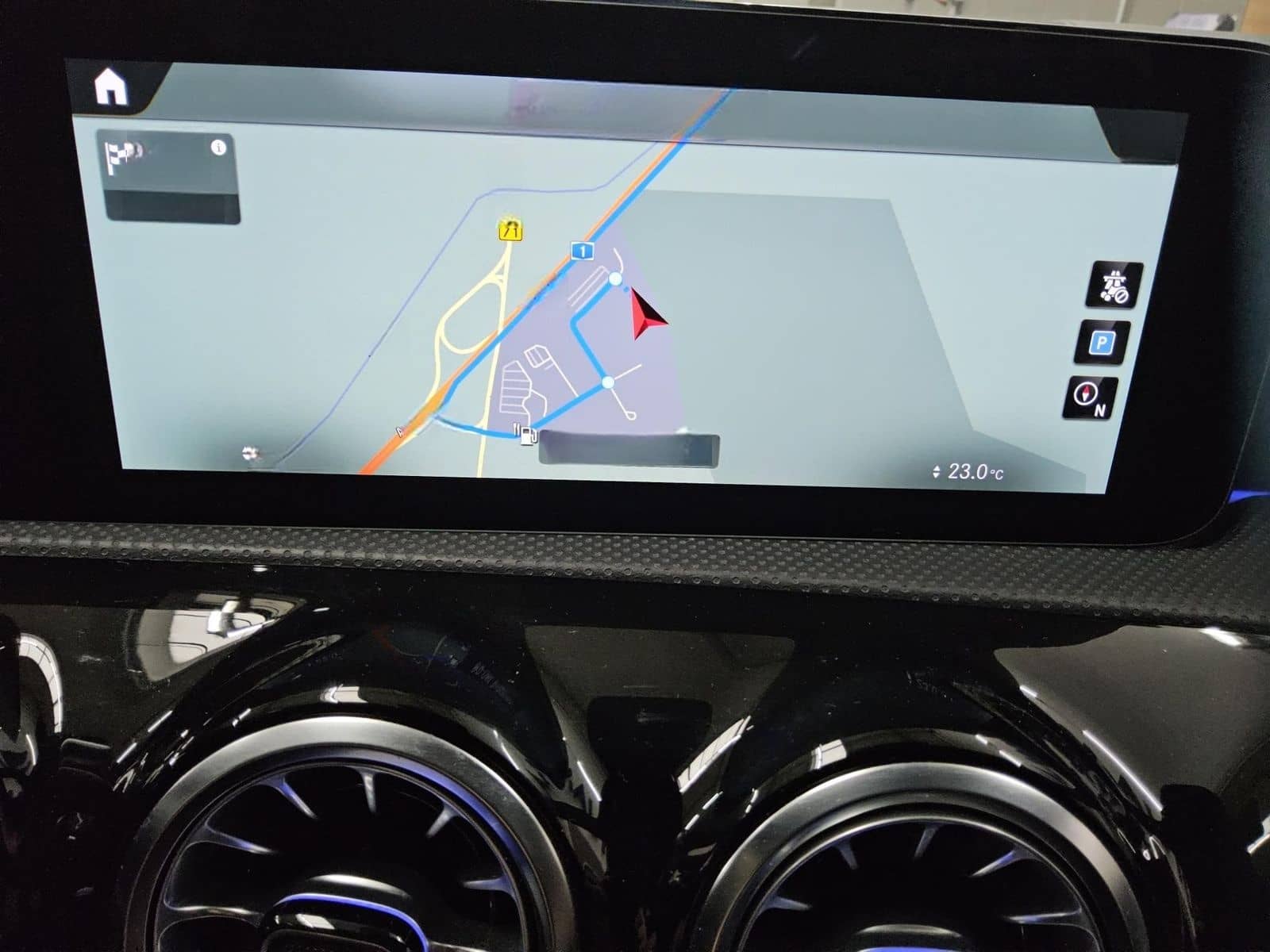 Mercedes-Benz A 200 Lim. AMG-Line Navi LED MBUX+ Kamera AHK foto 7