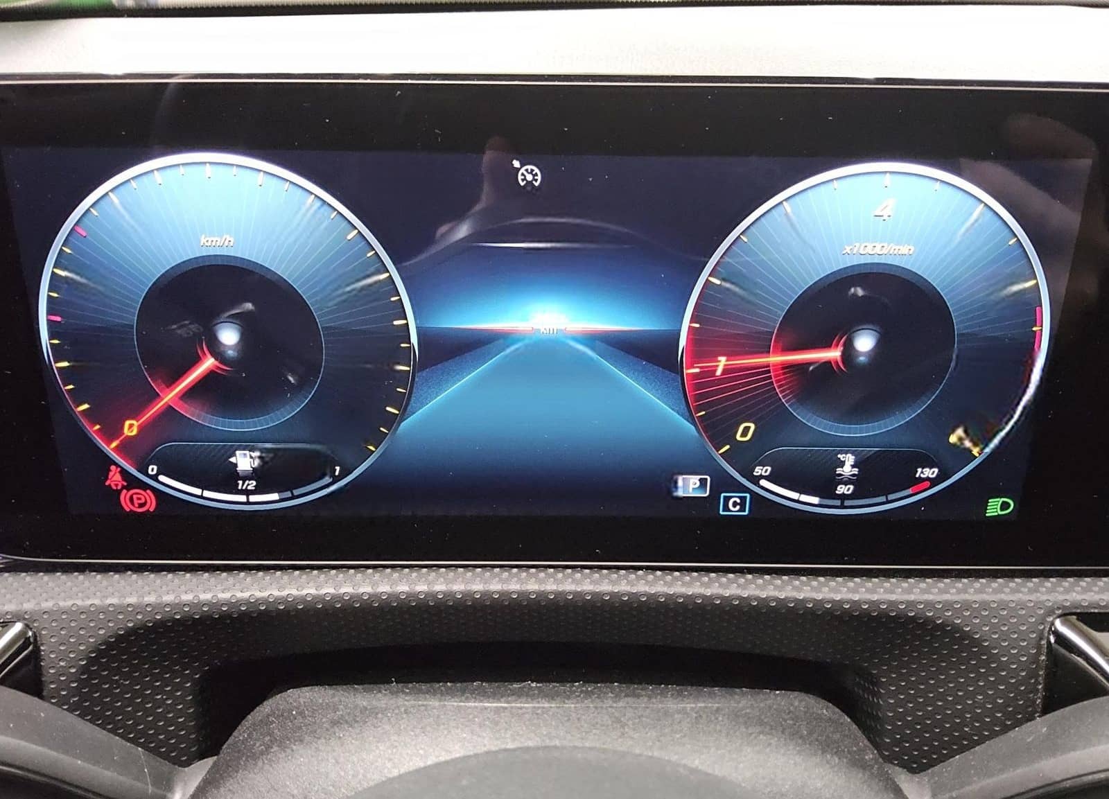 Mercedes-Benz A 200 Lim. AMG-Line Navi LED MBUX+ Kamera AHK foto 8