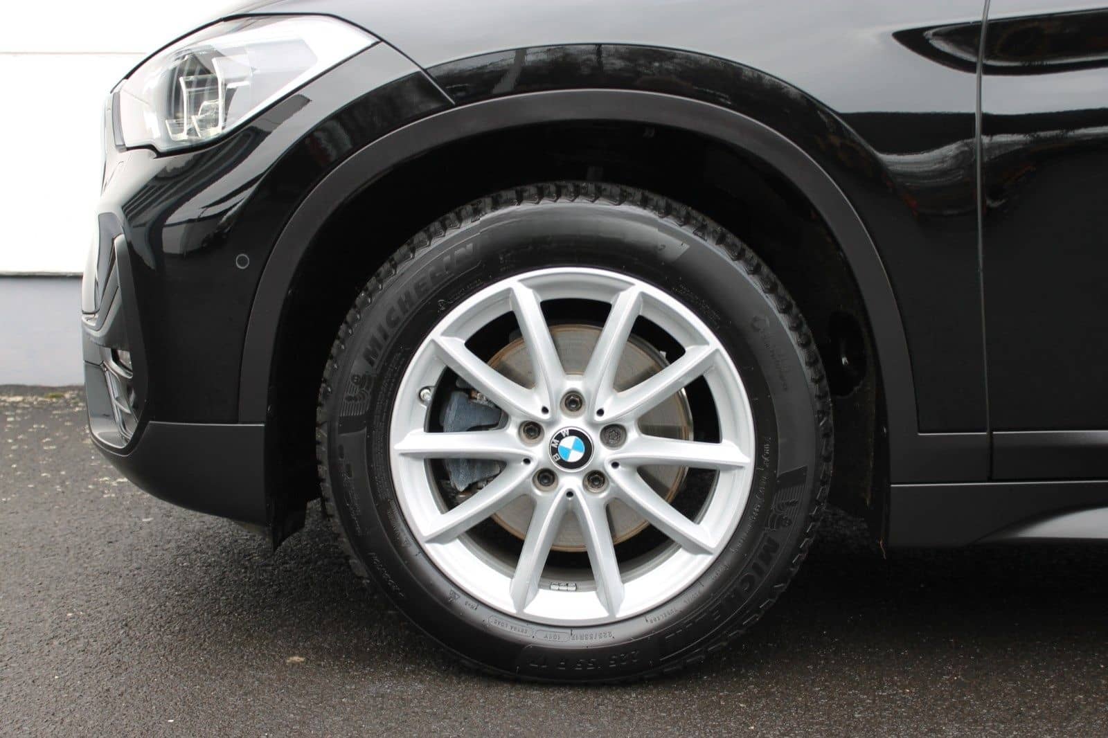 BMW X1 sDr 18i Advantage LED, KAM, PDC, PANO, AHK foto 8