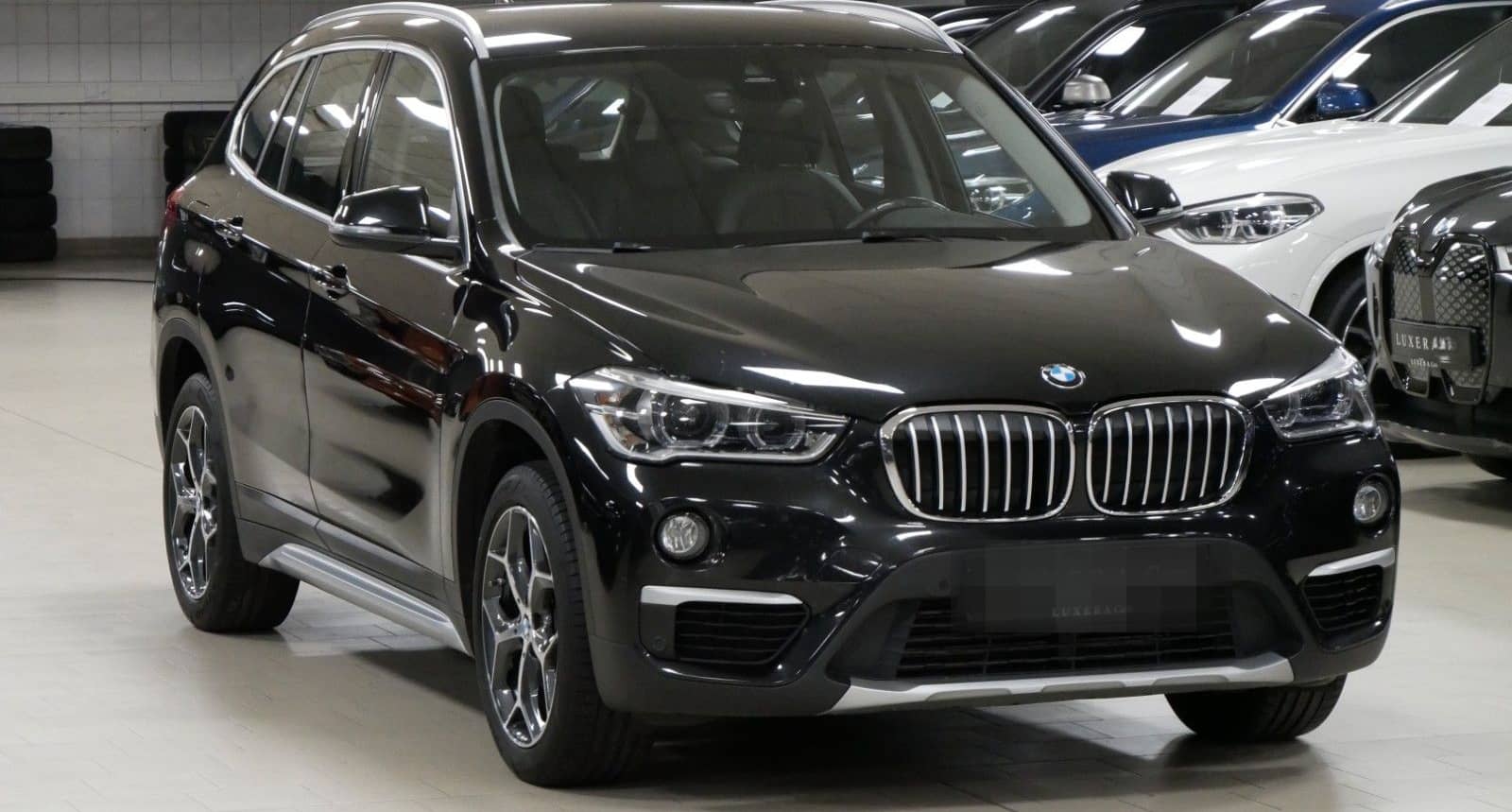 BMW X1 xDrive 20d xLine LED AHK RFK NAVI SHZ foto 3