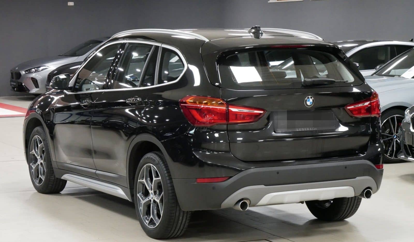 BMW X1 xDrive 20d xLine LED AHK RFK NAVI SHZ foto 5