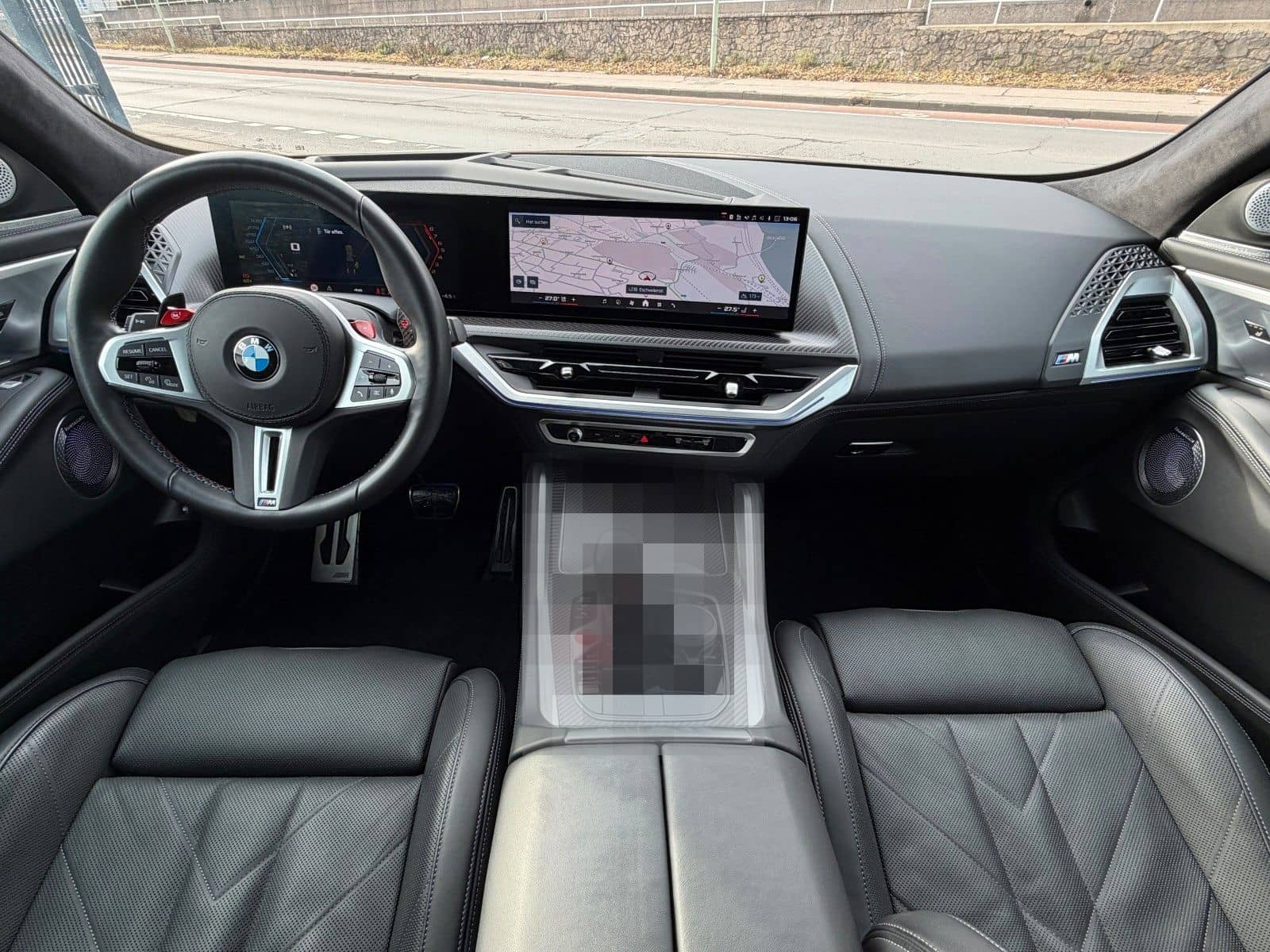 BMW XM 50 e Aut. Bowers & Wilkins - Iconic Glow /// foto 13