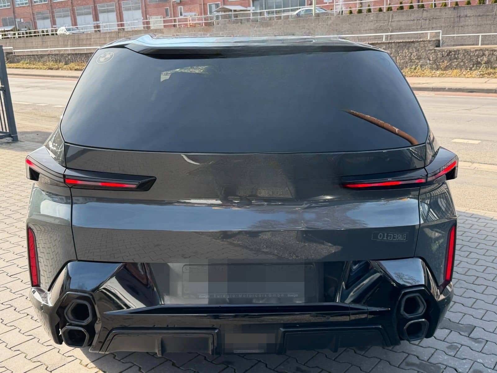 BMW XM 50 e Aut. Bowers & Wilkins - Iconic Glow /// foto 10