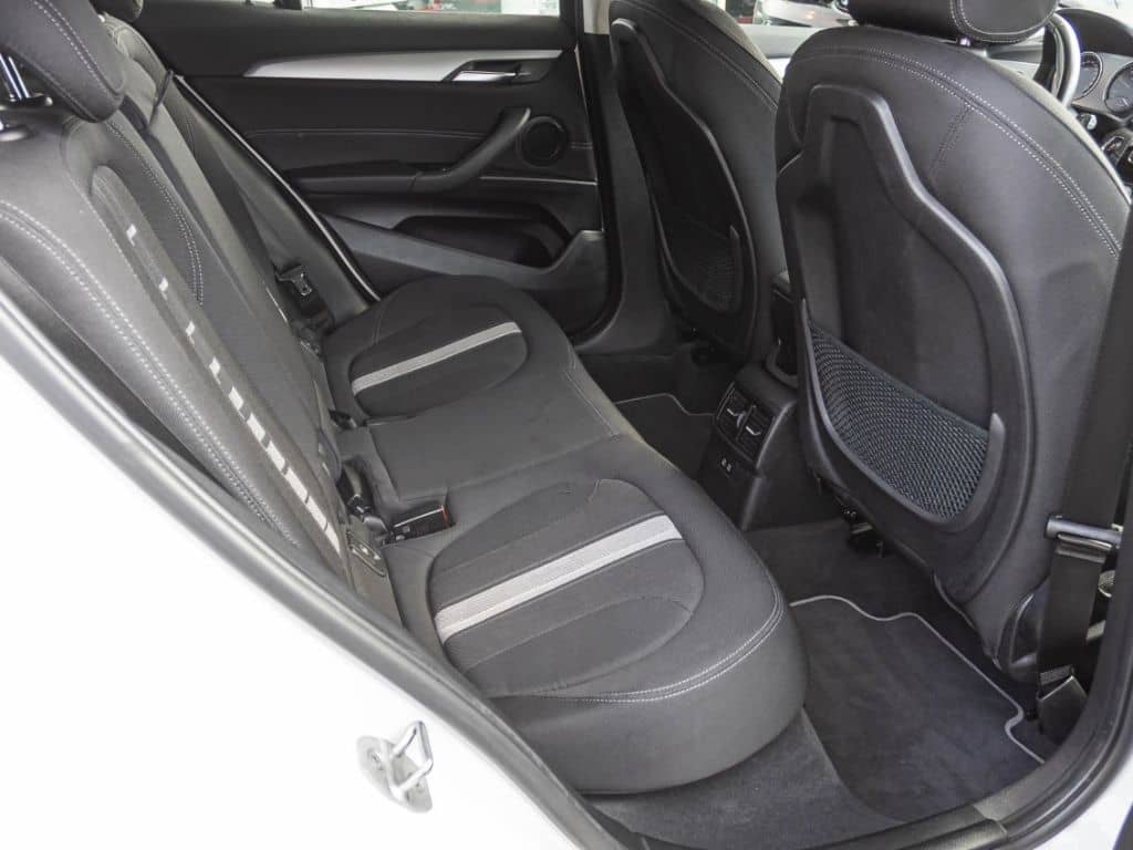 BMW X2 18d+DAB+LED+RFK+PDCv+h+SHZ+Temp+Klimaautomati foto 13