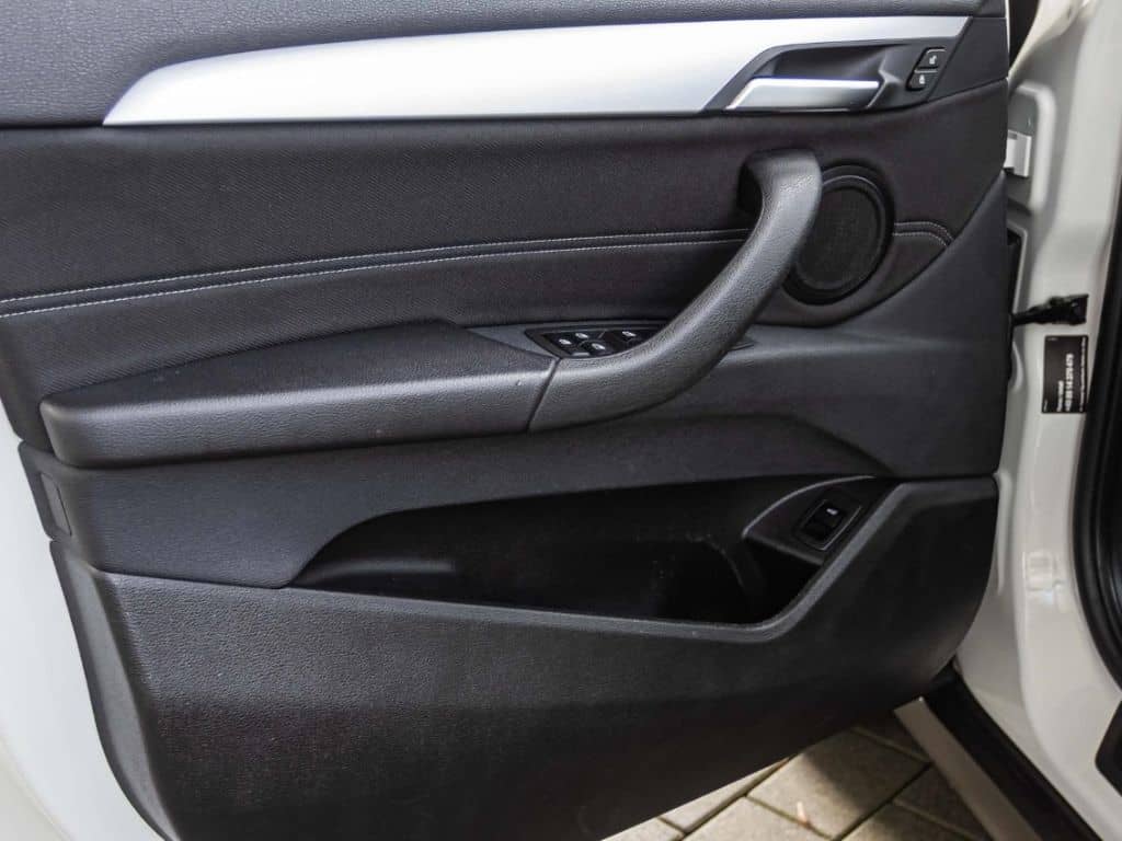 BMW X2 18d+DAB+LED+RFK+PDCv+h+SHZ+Temp+Klimaautomati foto 5