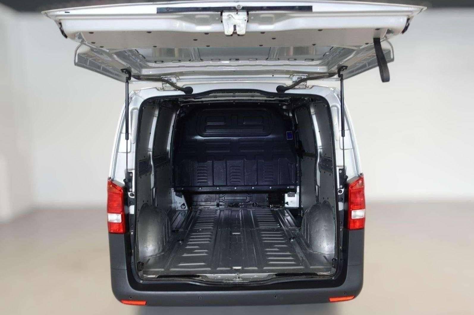 Mercedes-Benz Vito 114 CDI Aut. lang Klima Navi RFK PDC 1.Hand foto 9