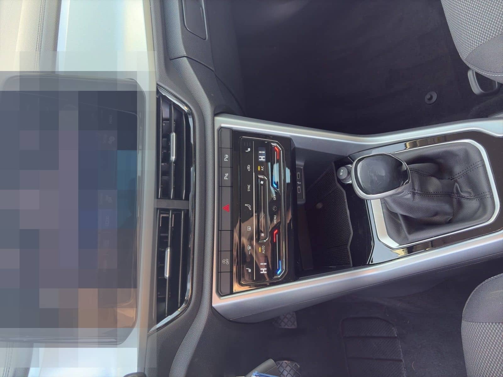 Volkswagen T-Roc 1.0 TSI Life AHK+Klima+Navi foto 11