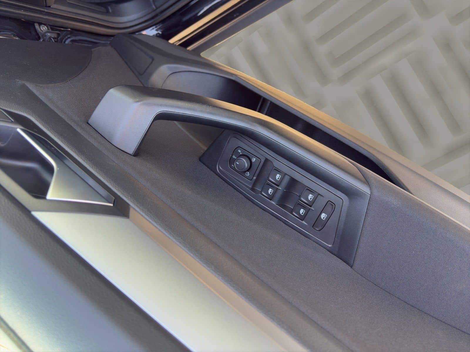 Volkswagen T-Roc 1.0 TSI Life AHK+Klima+Navi foto 12