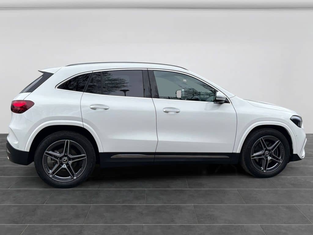 Mercedes-Benz GLA 180 AMG|LED|KAM|PTS|SHZ|TEMP|KEYL foto 7