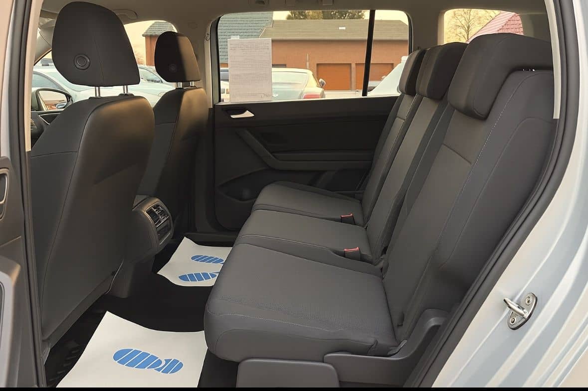 Volkswagen Touran 2,0 TDI BMT DSG *1.HAND*NAVI*SHZ* foto 10