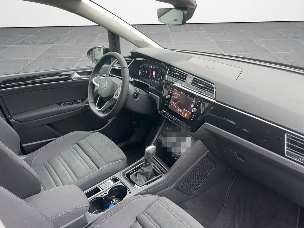 Volkswagen Touran 1.5 TSI Highline DSG+LED+CLIMAT+APP+NAV foto 4