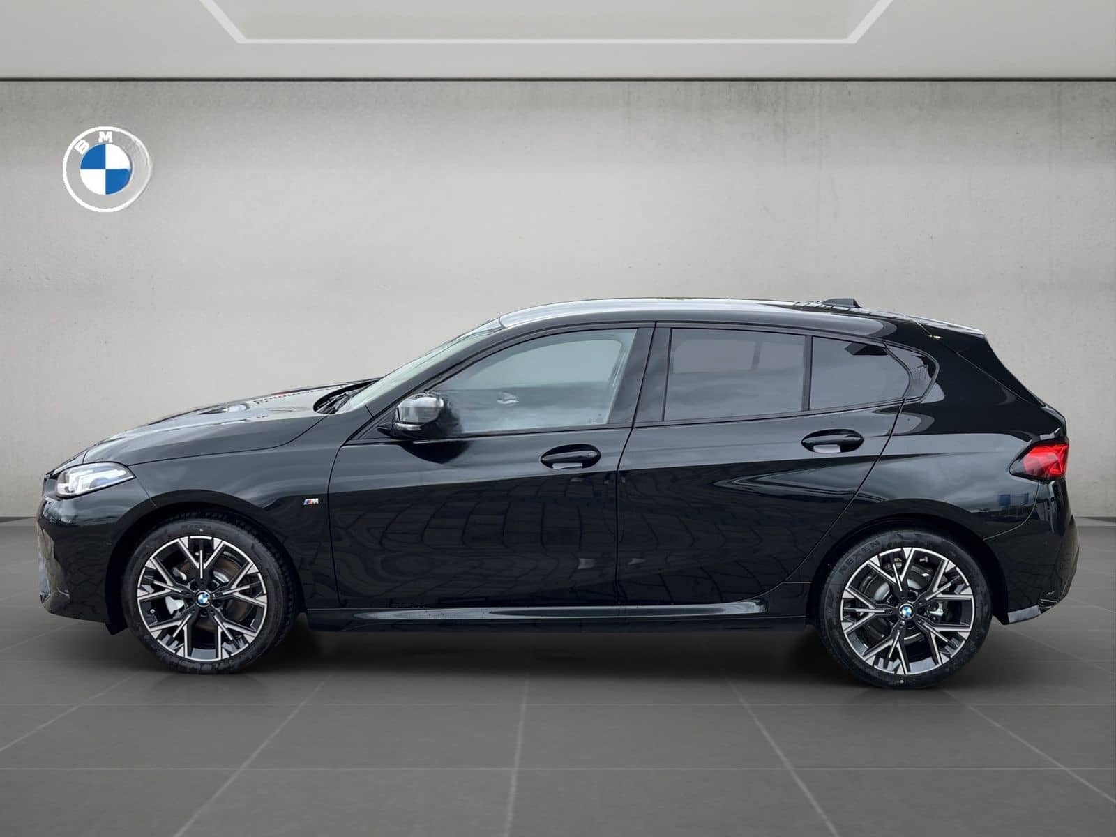 BMW 120d M SPORT DESIGN LED KOMFORTZUG RÜCKFAHR SHZ foto 4