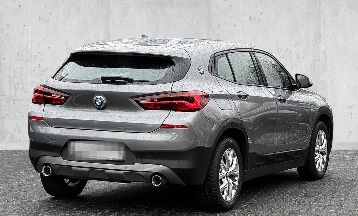 BMW X2 sDrive18d PANO+RFK+NAVI+LED+PDC+DAB foto 2